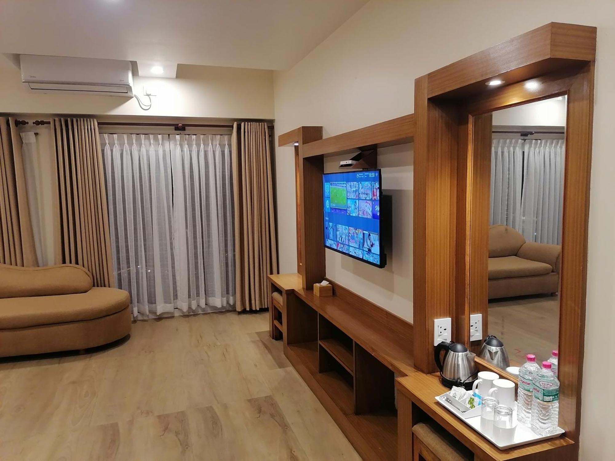 Urban Boutique Hotel פוקהרה מראה חיצוני תמונה