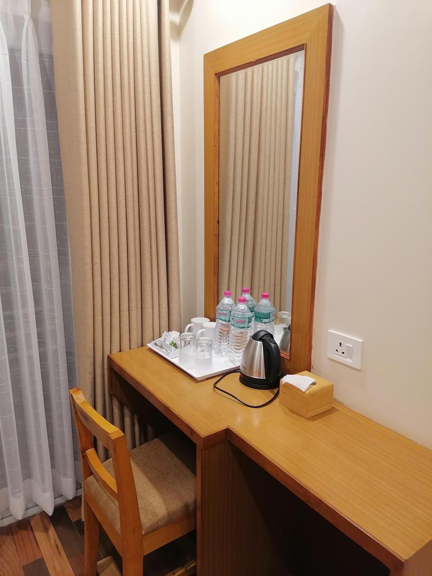 Urban Boutique Hotel פוקהרה מראה חיצוני תמונה