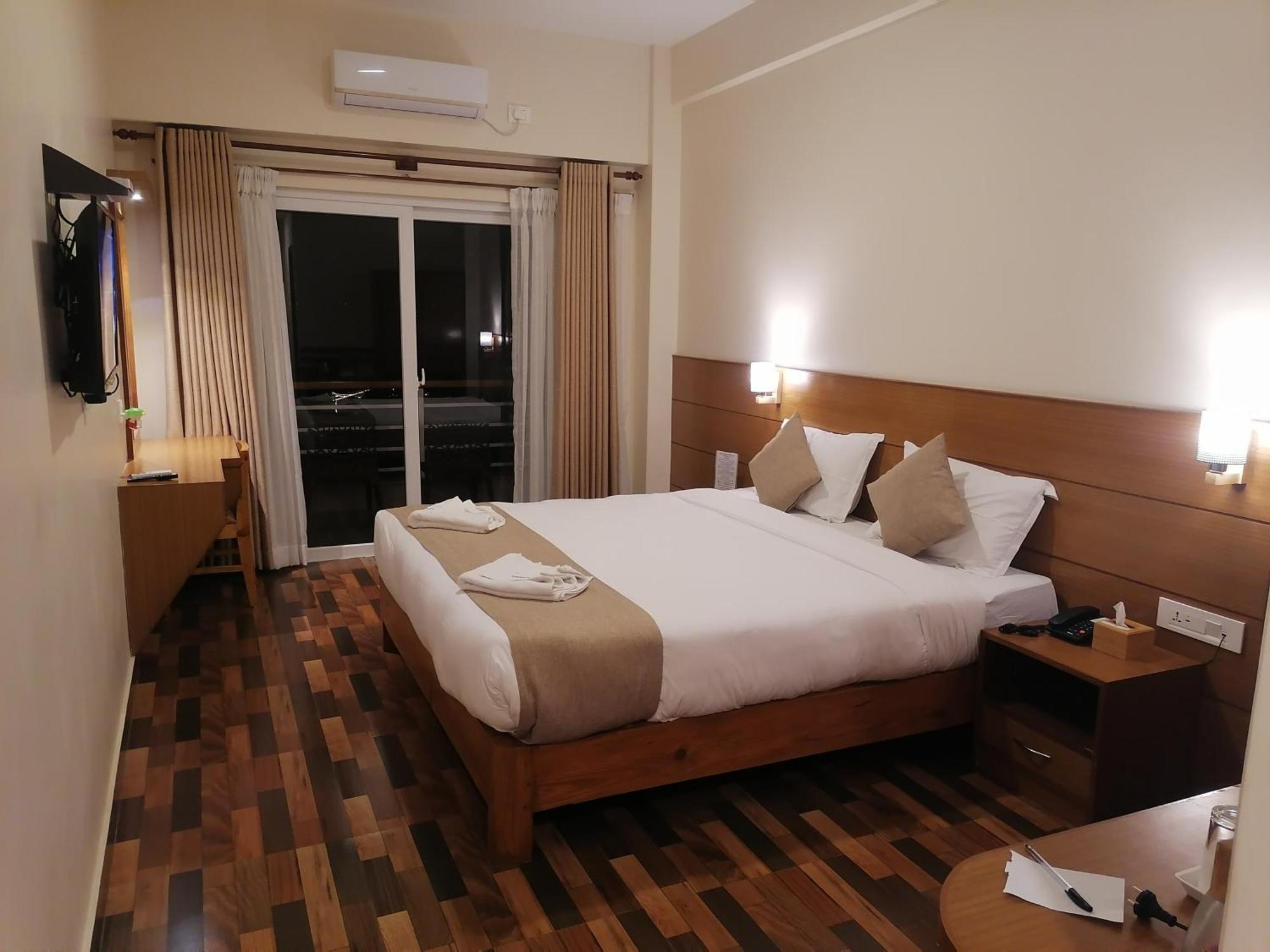 Urban Boutique Hotel פוקהרה מראה חיצוני תמונה